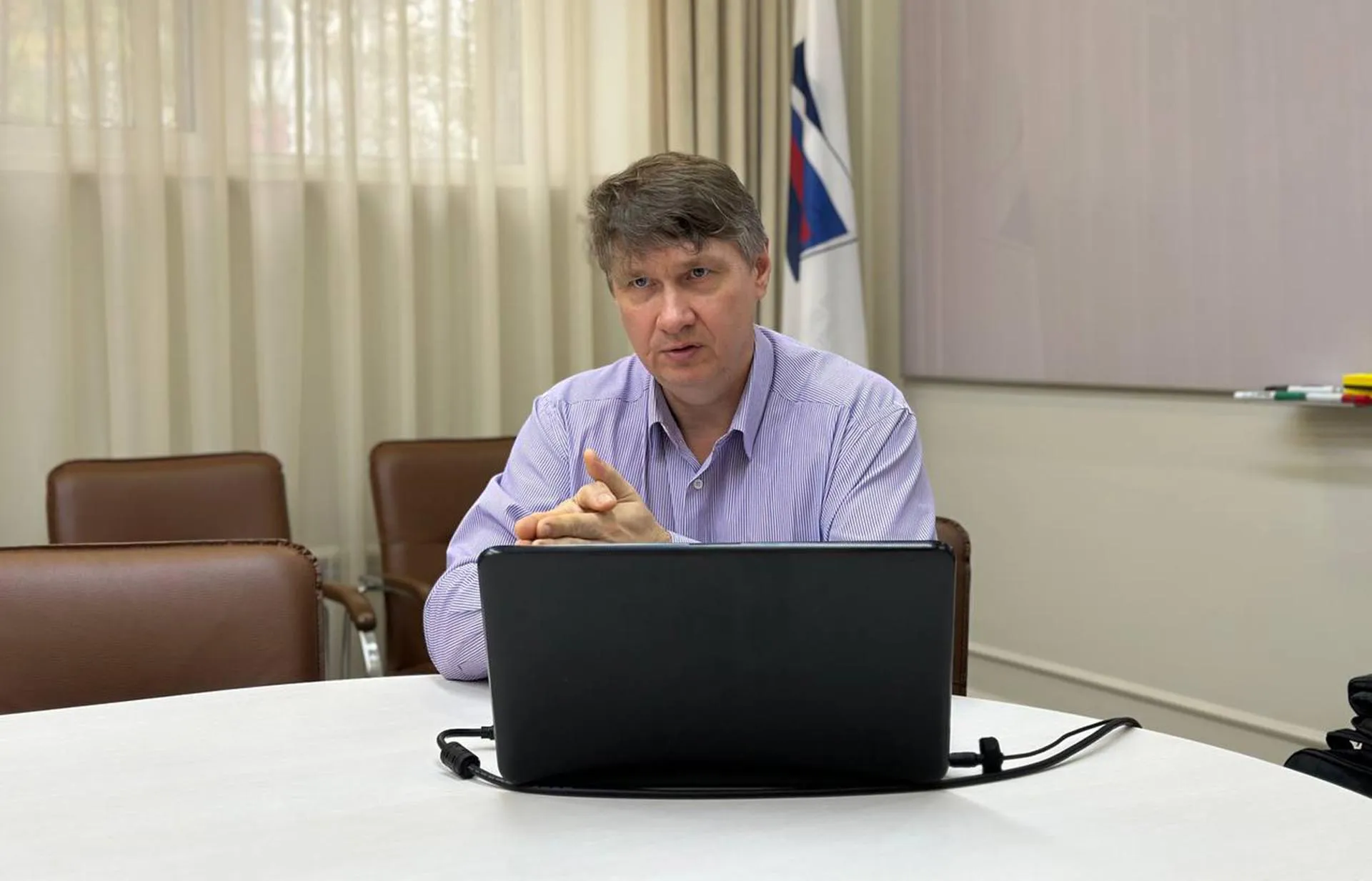 Департамент инвестиционной политики и государственной поддержки предпринимательства