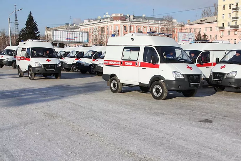 Четырнадцать машин скорой медицинской помощи поступили в&nbsp;Алтайский край