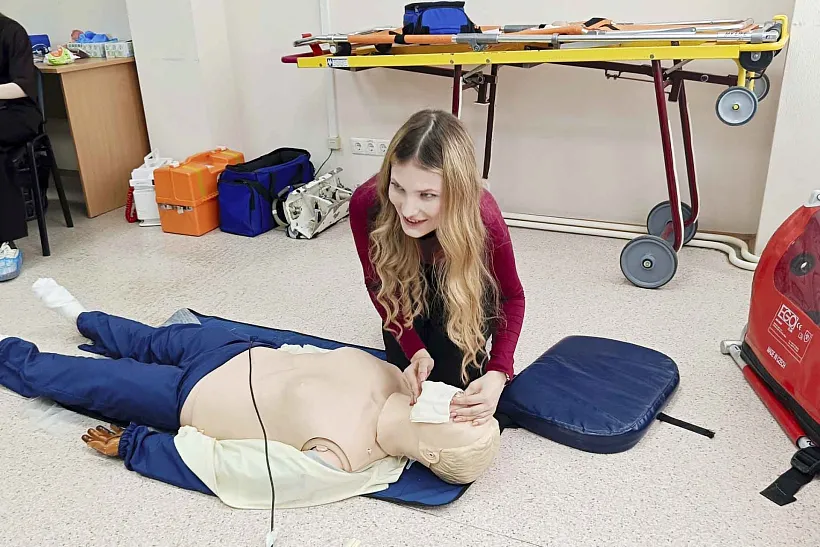 Школьники из&nbsp;Ханты-Мансийска познакомились с&nbsp;работой скорой помощи