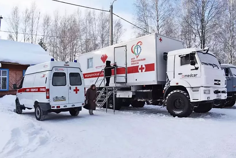 Новые автомобили для&nbsp;медпомощи жителям удаленных поселений закупили в&nbsp;Югре