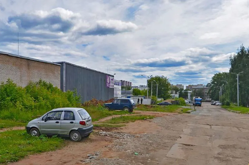 В&nbsp;Кирове начался капитальный ремонт участка дороги на&nbsp;Студенческом проезде