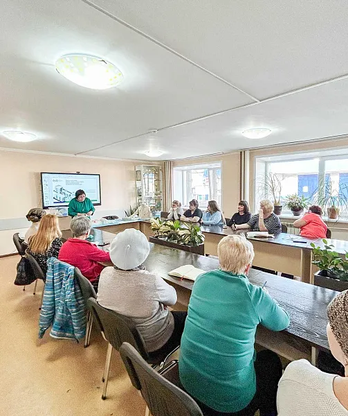Специалисты красноярского онкодиспансера провели выездные школы пациентов