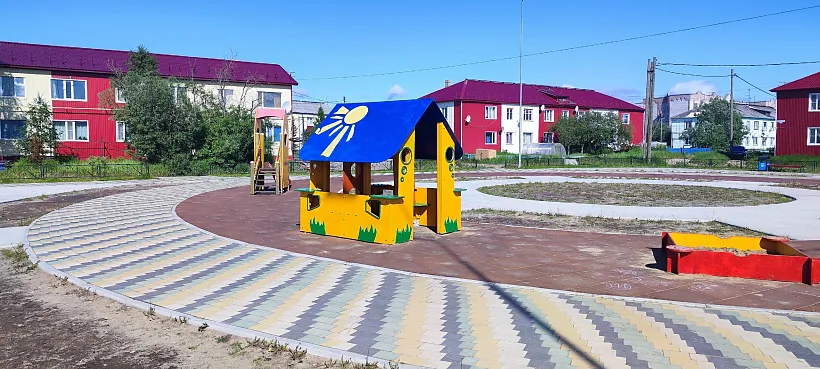 В&nbsp;Нарьян-Маре отремонтировали детскую площадку по&nbsp;просьбам жителей