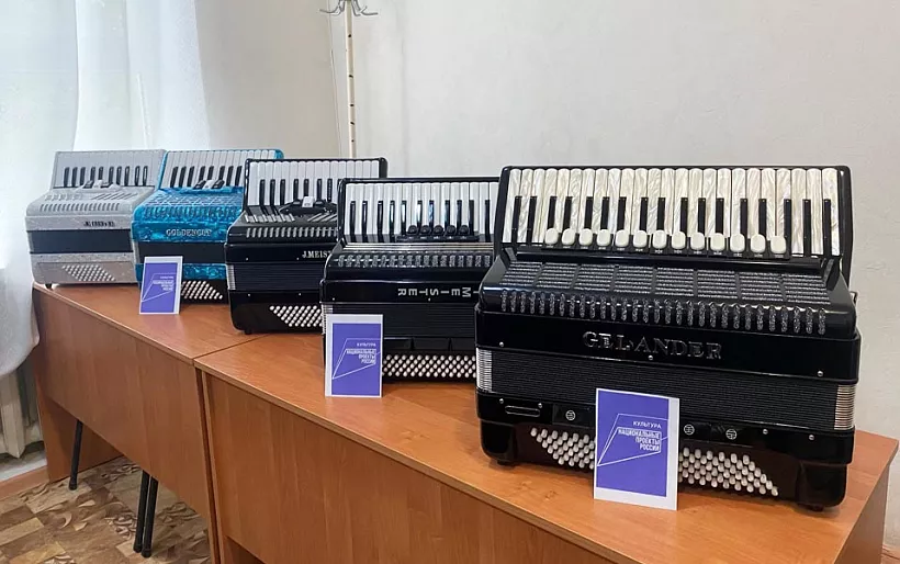 Новые инструменты поступили в&nbsp;музыкальную школу села Гришино в&nbsp;Крыму