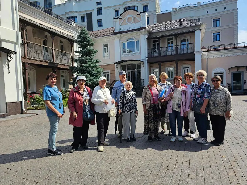 В&nbsp;Тюмени участники проекта &laquo;Гиды 55+. Перезагрузка&raquo; совершили пеший тур