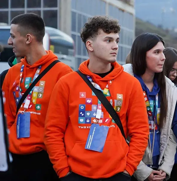 Студенты Саратовской области посетили слет амбассадоров &laquo;Профессионалитета&raquo;