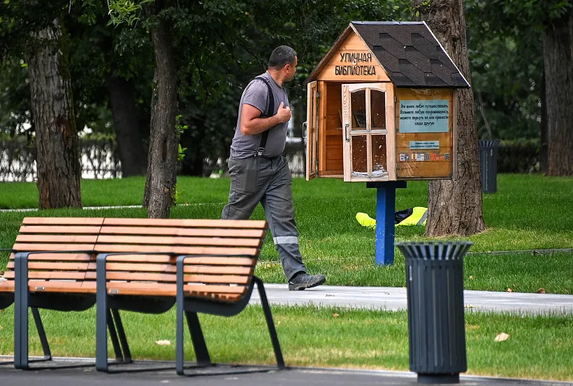 На&nbsp;&laquo;Книжных аллеях&raquo; в&nbsp;Санкт-Петербурге прошли творческие мероприятия