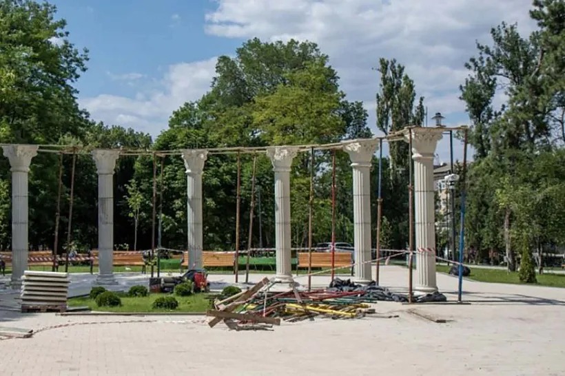 В&nbsp;Симферополе завершается благоустройство сквера