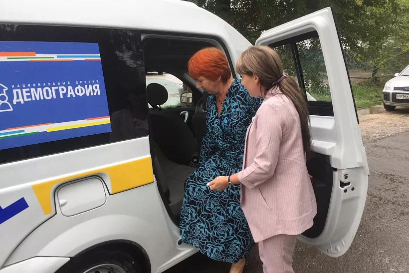 Более 13&nbsp;тыс. волгоградских селян перевезли мобильные бригады медиков