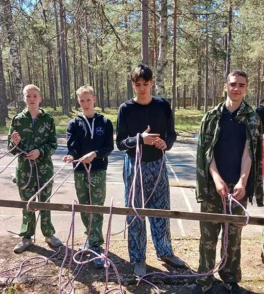 В&nbsp;Петербурге провели спортивную эстафету для&nbsp;учеников кадетских классов
