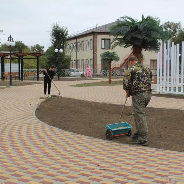 В&nbsp;селе Летняя Ставка Ставропольского края озеленили парк