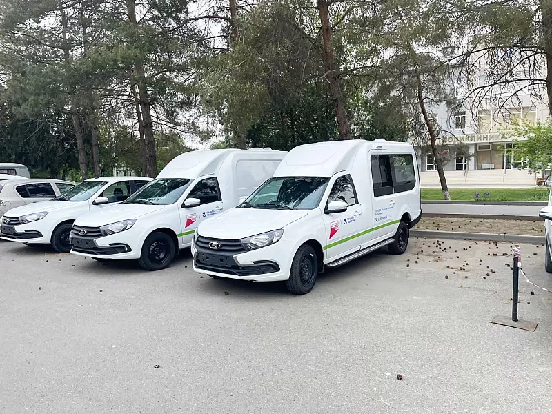 Районная больница в&nbsp;станице Курской на&nbsp;Ставрополье получила 11&nbsp;автомобилей