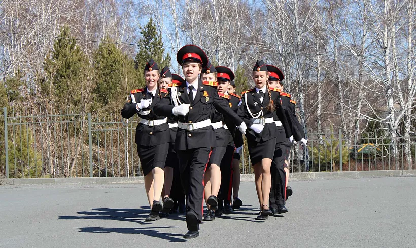 Муниципальный этап игры &laquo;Зарница 2.0&raquo; собрал в&nbsp;кузбасской Юрге 240&nbsp;учащихся