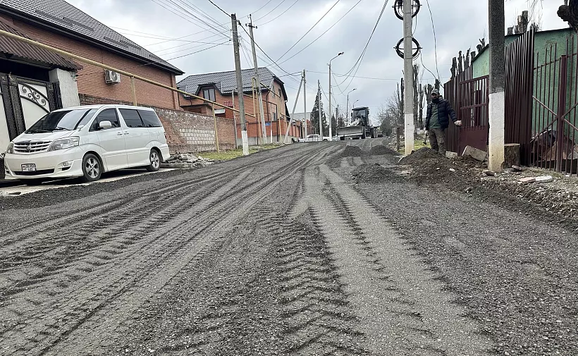 В&nbsp;Грозном в&nbsp;этом году по&nbsp;нацпроекту отремонтируют дороги на&nbsp;пяти улицах