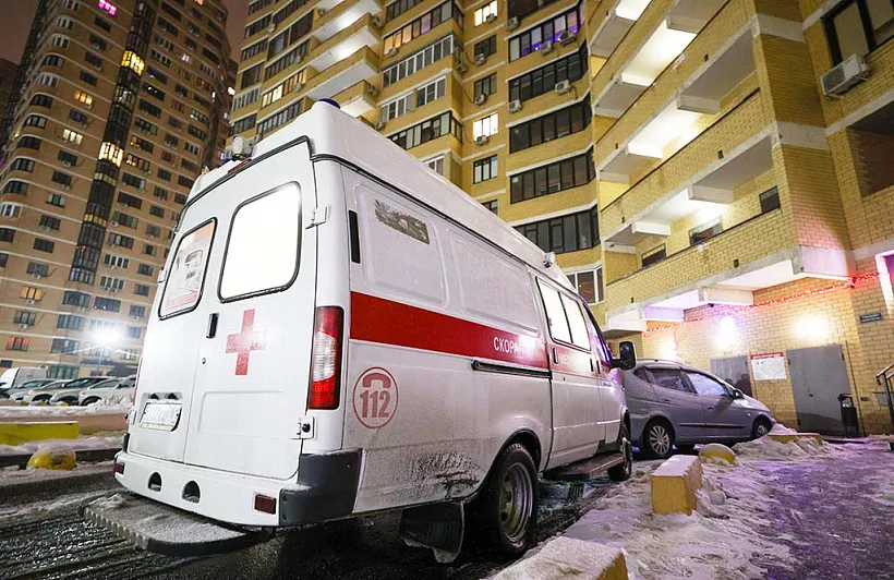 Автопарк левокумской больницы пополнился новыми автомобилями