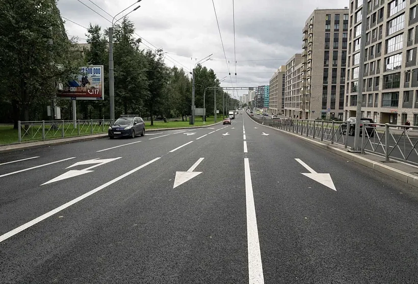 В&nbsp;Петербурге отремонтировали Светлановский проспект и&nbsp;Светлановскую площадь