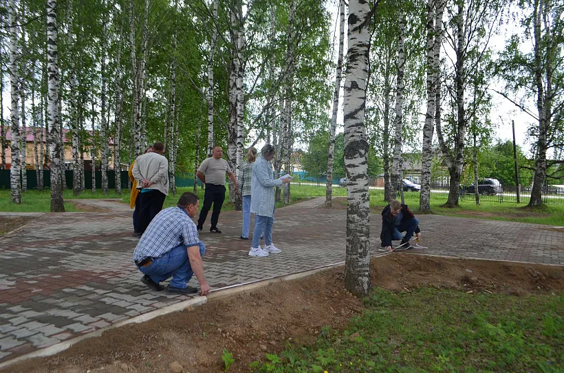 Площадку для&nbsp;отдыха обновили в&nbsp;центральном парке в&nbsp;пермском селе Юрла