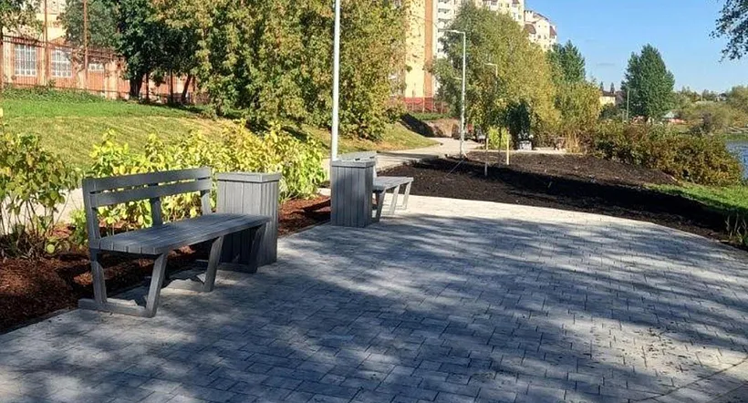 В&nbsp;подмосковном поселке Развилка благоустроили набережную Ащеринского пруда