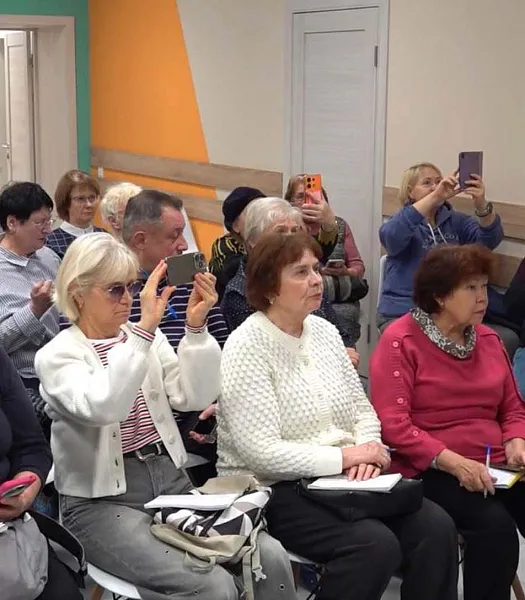 Свыше 500&nbsp;пенсионеров Нижегородской области обучились работе с&nbsp;ИИ