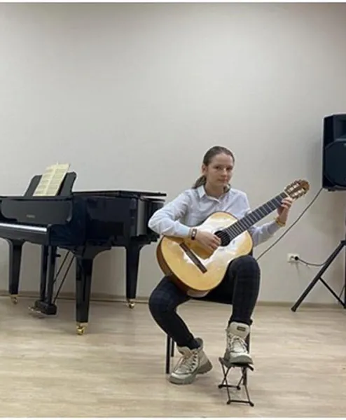 Музыкальная школа станицы Суворовской Ставрополья пополнилась инструментами