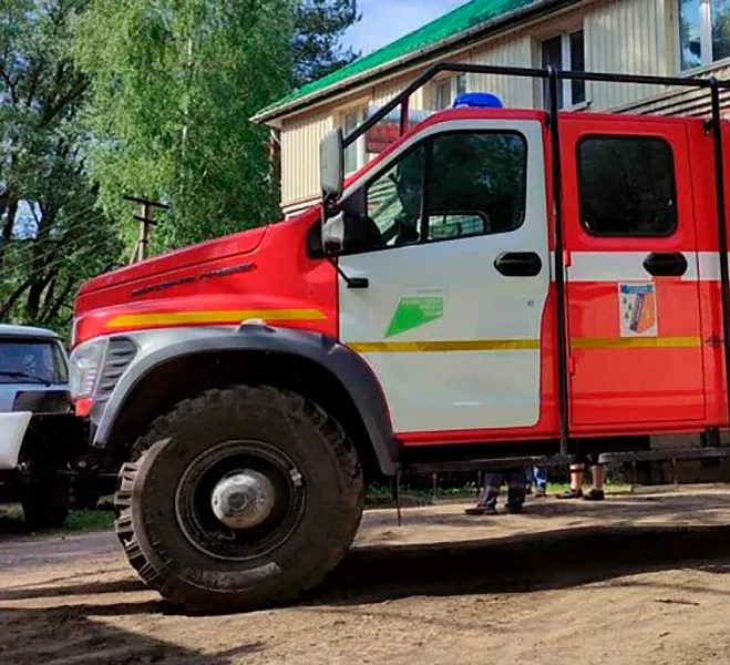 В&nbsp;противопожарный лесной центр Пскова поступила автоцистерна