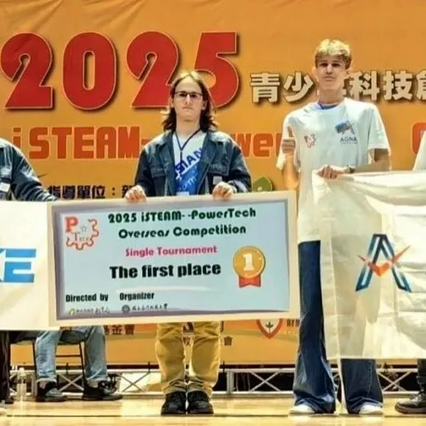 Новочеркасские школьники победили на&nbsp;международном конкурсе робототехников