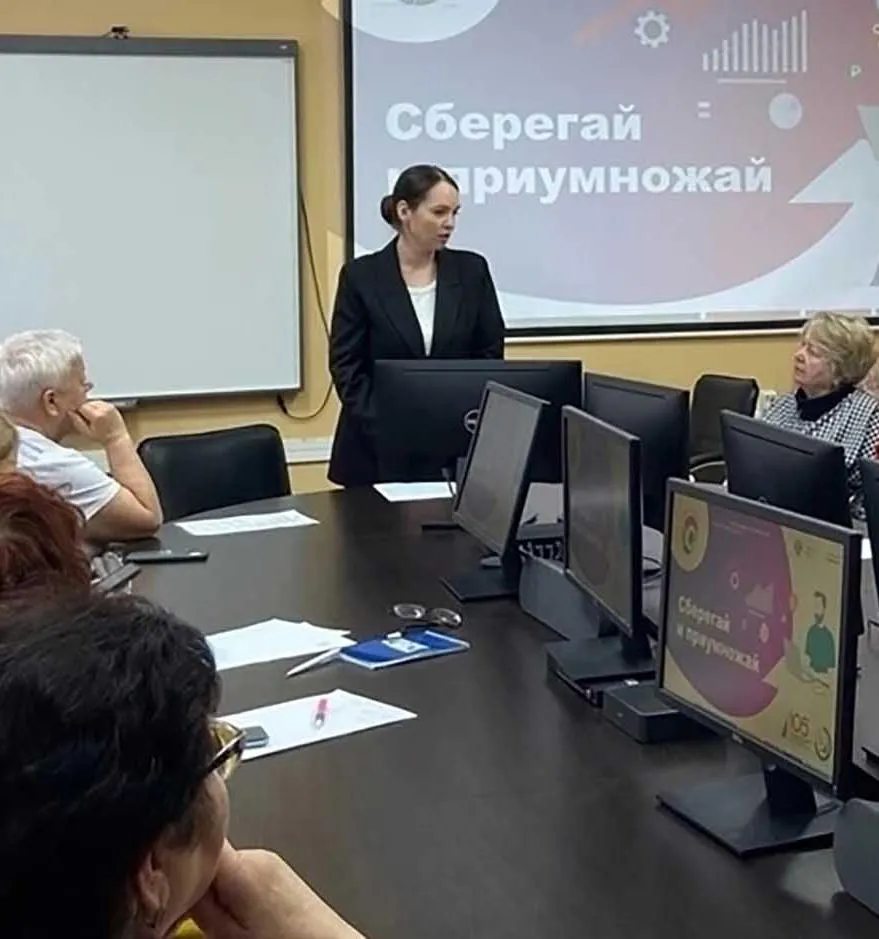 Тюменские &laquo;серебряные&raquo; волонтеры присоединились к&nbsp;эстафете &laquo;Мои финансы&raquo;