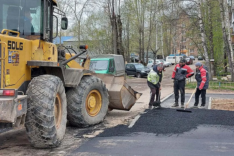 Благоустройство дворов началось в&nbsp;городе Сыктывкаре