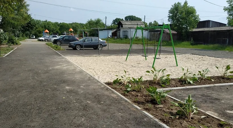В&nbsp;поселке Волочаевка-2&nbsp;Еврейской автономной области благоустроили двор