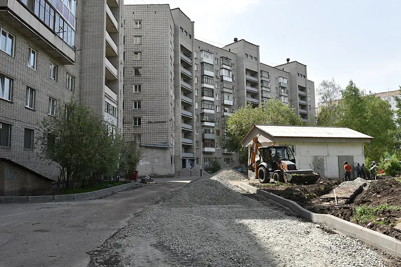 Ремонт 19&nbsp;дворов начался в&nbsp;Барнауле