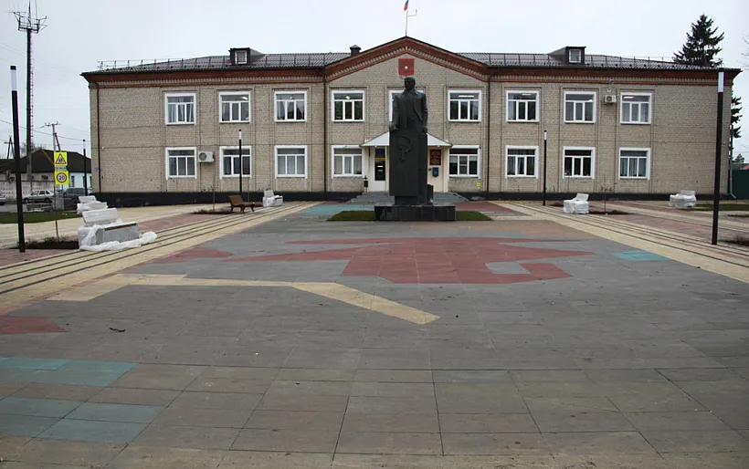 В&nbsp;Фатеже Курской области завершается благоустройство центра города