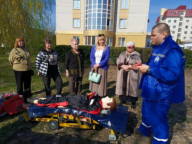 Пожилые жители Воронежской области научились оказывать первую помощь