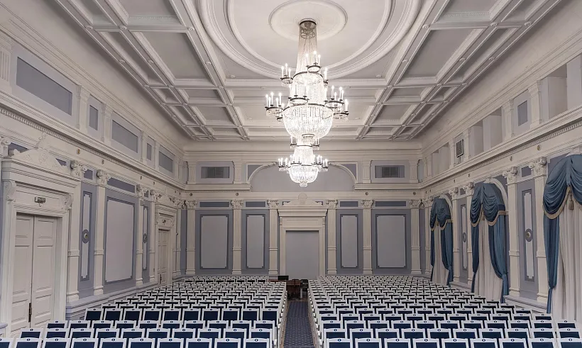 В&nbsp;Иркутской областной филармонии после ремонта открыли концертный зал