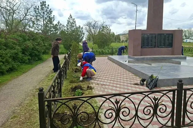 В&nbsp;Арзгирском округе Ставрополья прошла акция &laquo;Сад памяти&raquo;