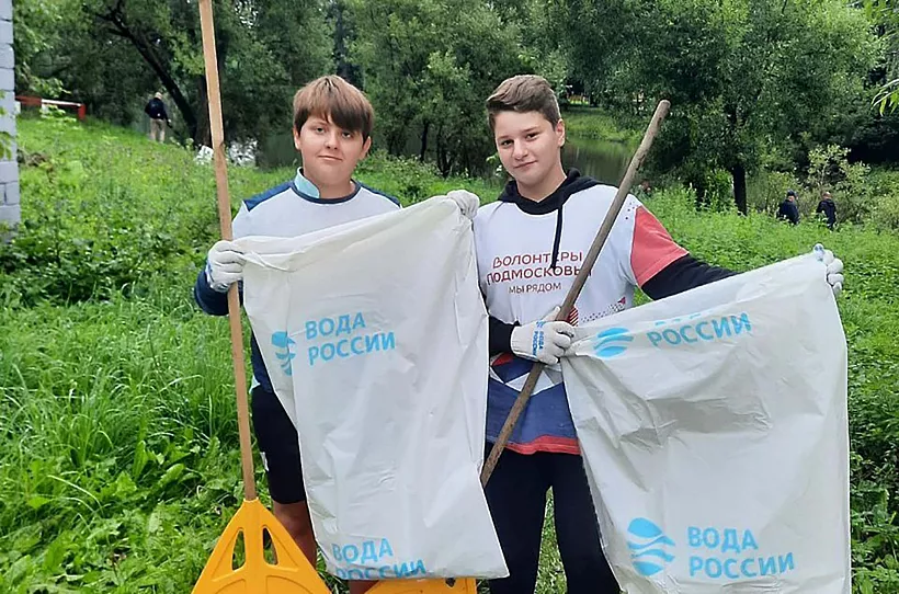 На&nbsp;Васильевском пруду в&nbsp;подмосковной Балашихе прошла акция &laquo;Вода России&raquo;