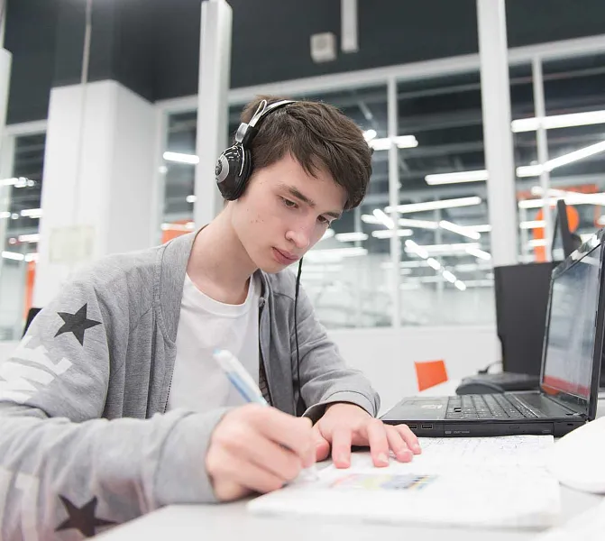 Студенты Алтайского политехнического техникума провели урок для&nbsp;школьников