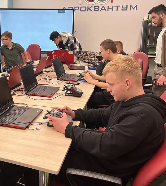 В&nbsp;Твери прошел региональный этап чемпионата по&nbsp;пилотированию дронов