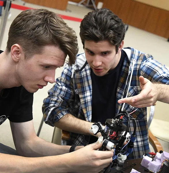 В&nbsp;тюменском вузе внедрили новую систему обучения для&nbsp;будущих инженеров