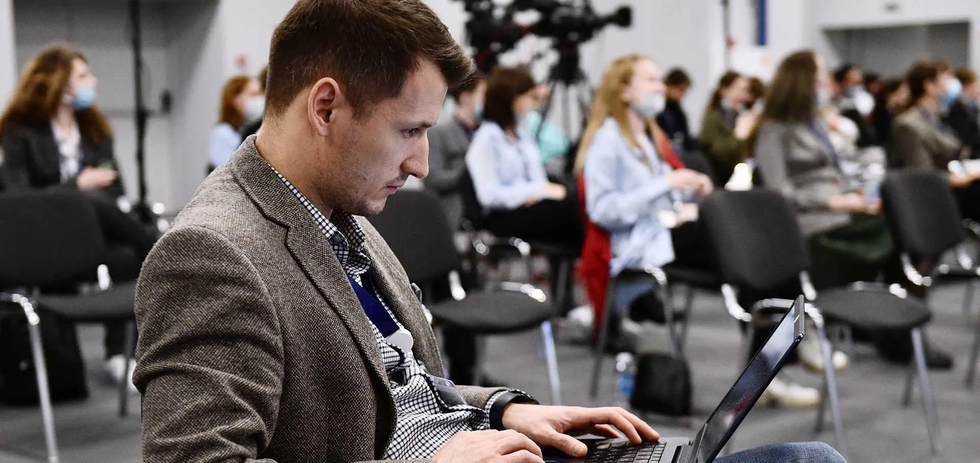  Павел Лисицын/Фотохост Конгресса молодых учёных