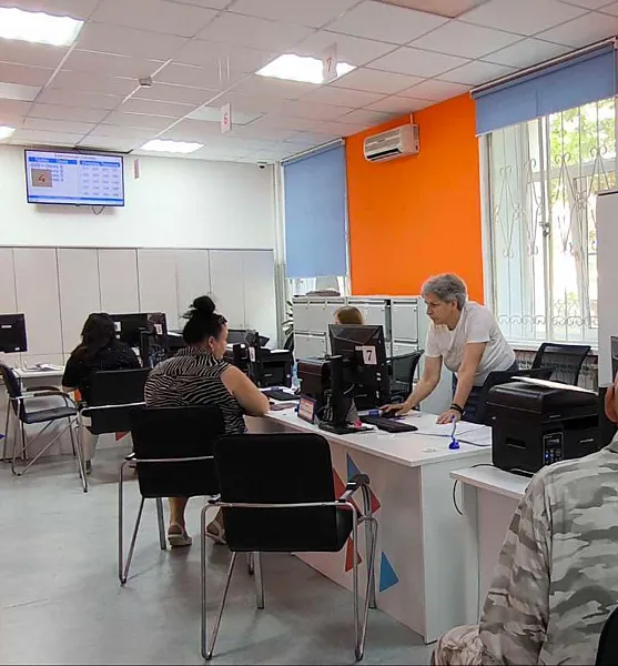 Около 300&nbsp;родителей трудоустроились в&nbsp;Астраханской области