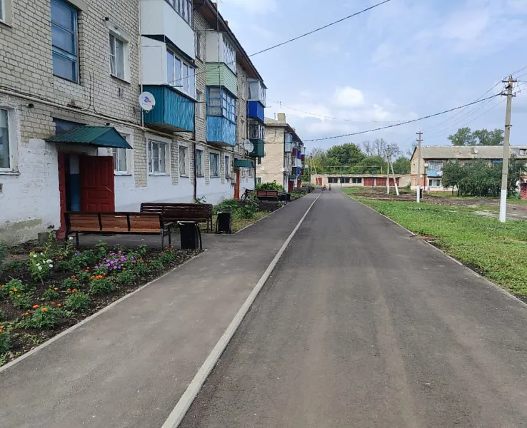 В&nbsp;селе Сейм Курской области облагородили придомовую территорию