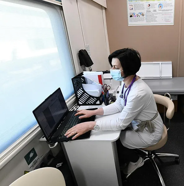 Более 8&nbsp;тысяч пенсионеров Дагестана получили помощь мобильных бригад