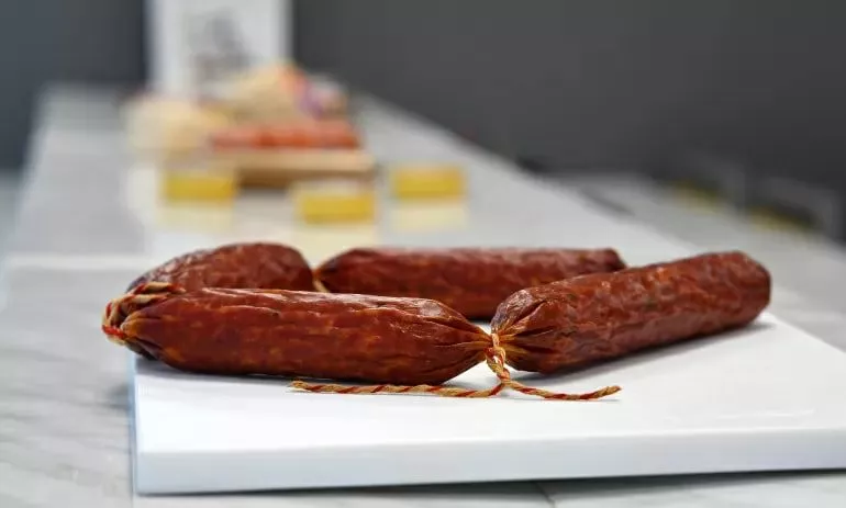 Мордовские ученые разработали рецепты натурального сыра и&nbsp;колбасы