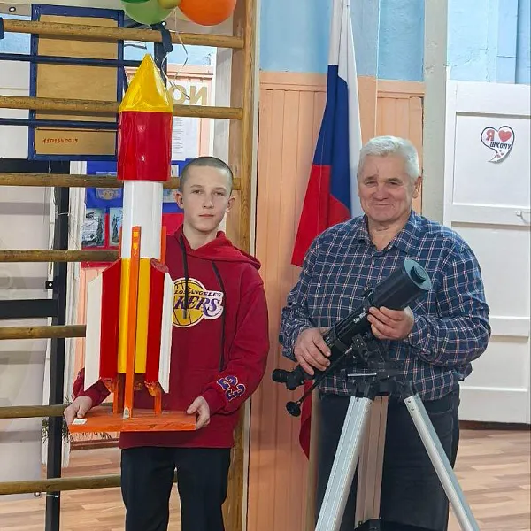 Школа в&nbsp;селе Киргишаны Свердловской области получила современный телескоп