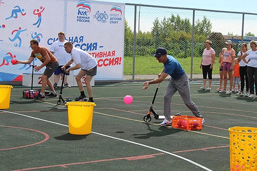 В&nbsp;красноярском селе Белый Яр открыли спортплощадку