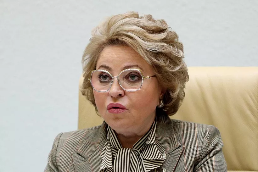 Матвиенко предложила оснастить все&nbsp;школы и&nbsp;детсады российскими музыкальными инструментами