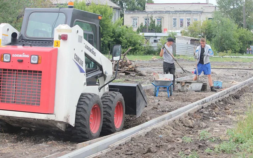 В&nbsp;городе Макушино Курганской области благоустраивают парк