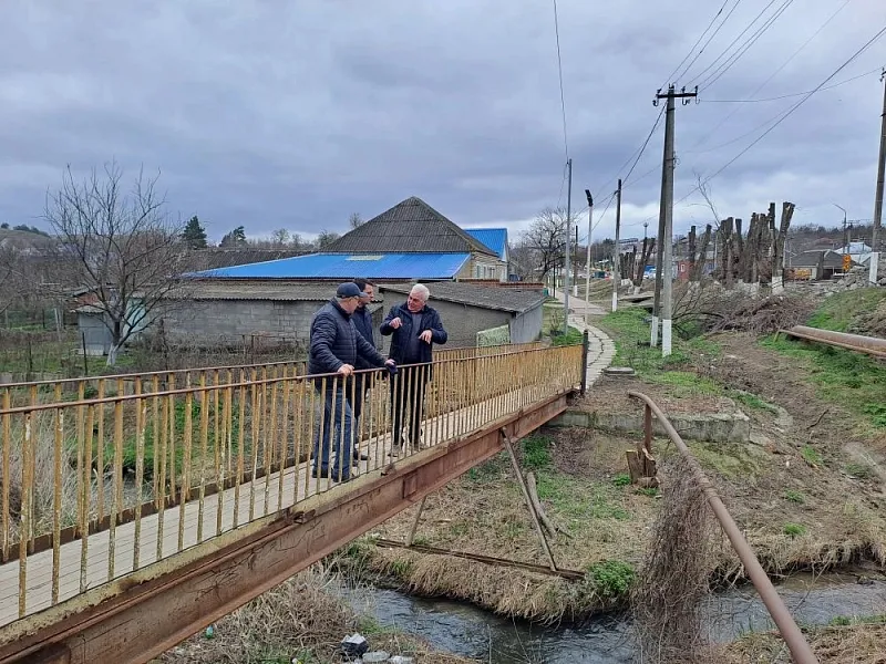 В&nbsp;селе Александровском на&nbsp;Ставрополье стартовал ремонт моста через Дубовку