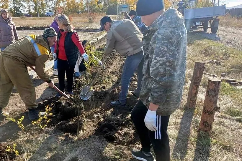 В&nbsp;Кабанском районе Бурятии озеленили детские площадки