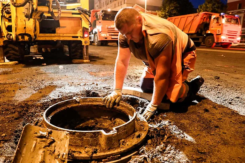 В&nbsp;Курске начат ремонт улицы Октябрьской